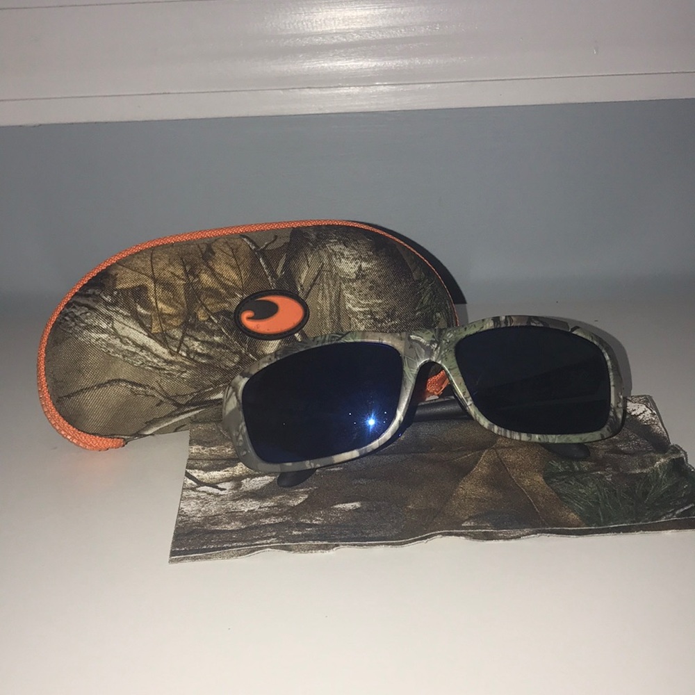 Men’s Costa Camo Sunglasses